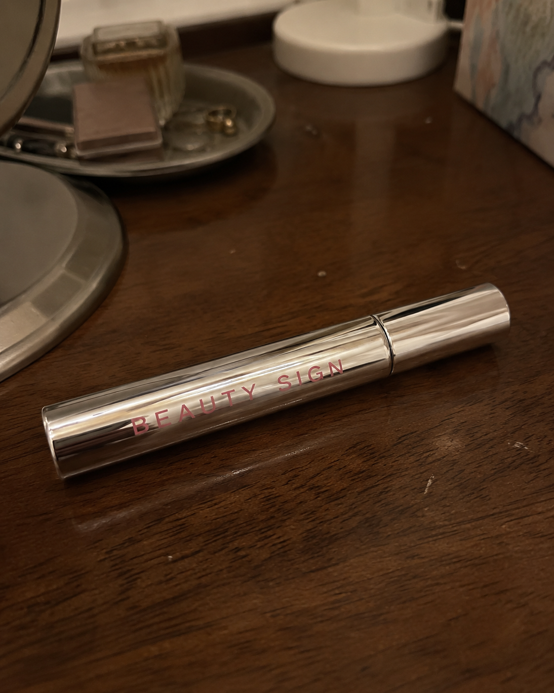 This has become my daily mascara because it is easy to apply, long-lasting, and very flattering.