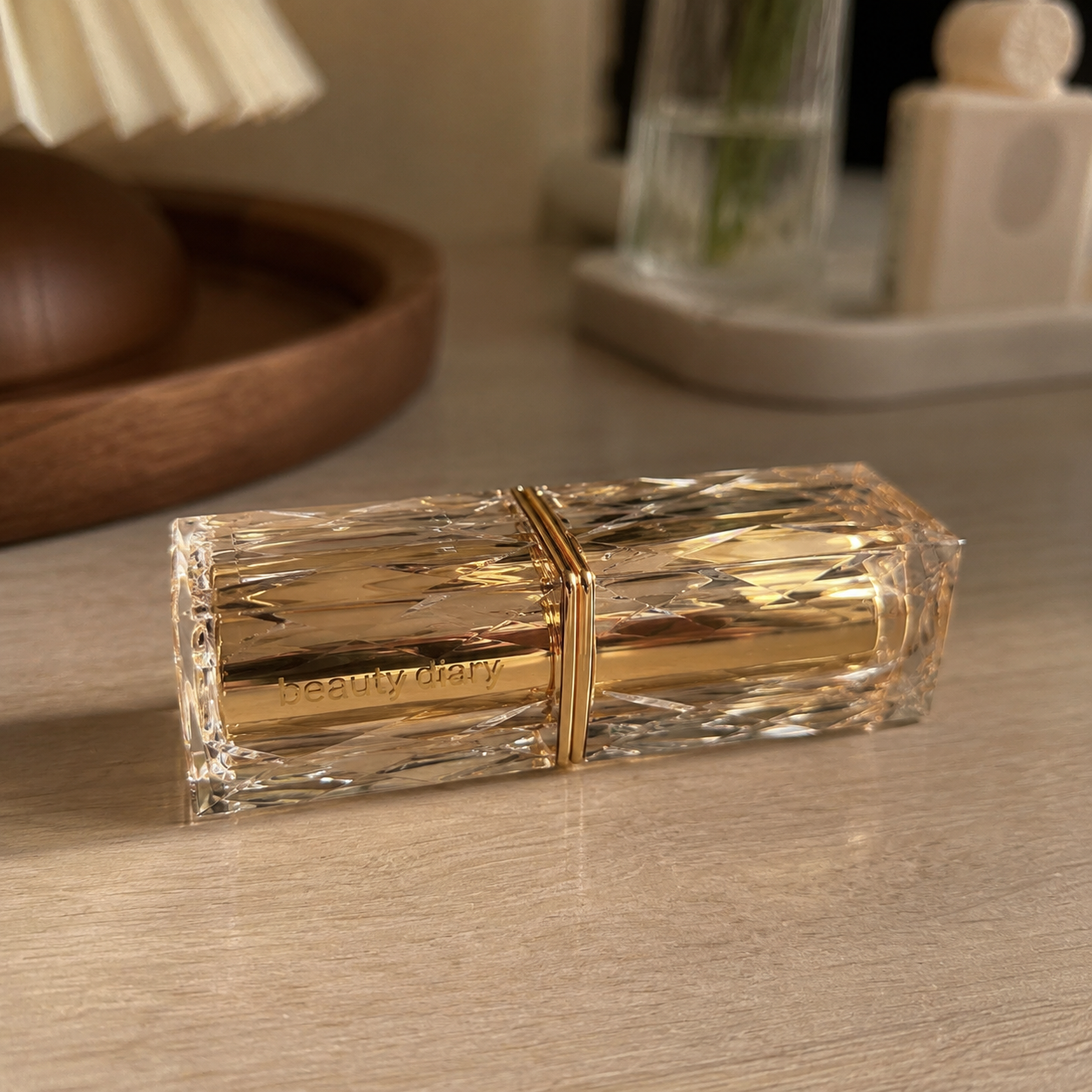 My lips feel moisturized without being sticky.