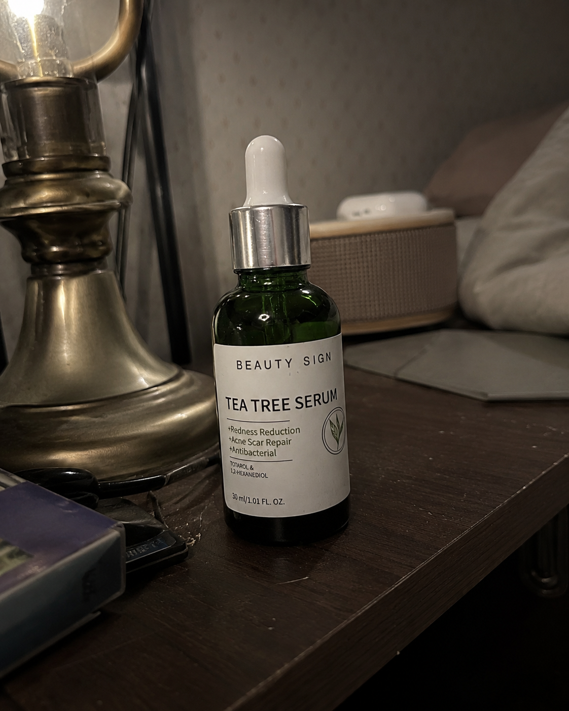 This serum really calms my breakouts without drying my skin out.