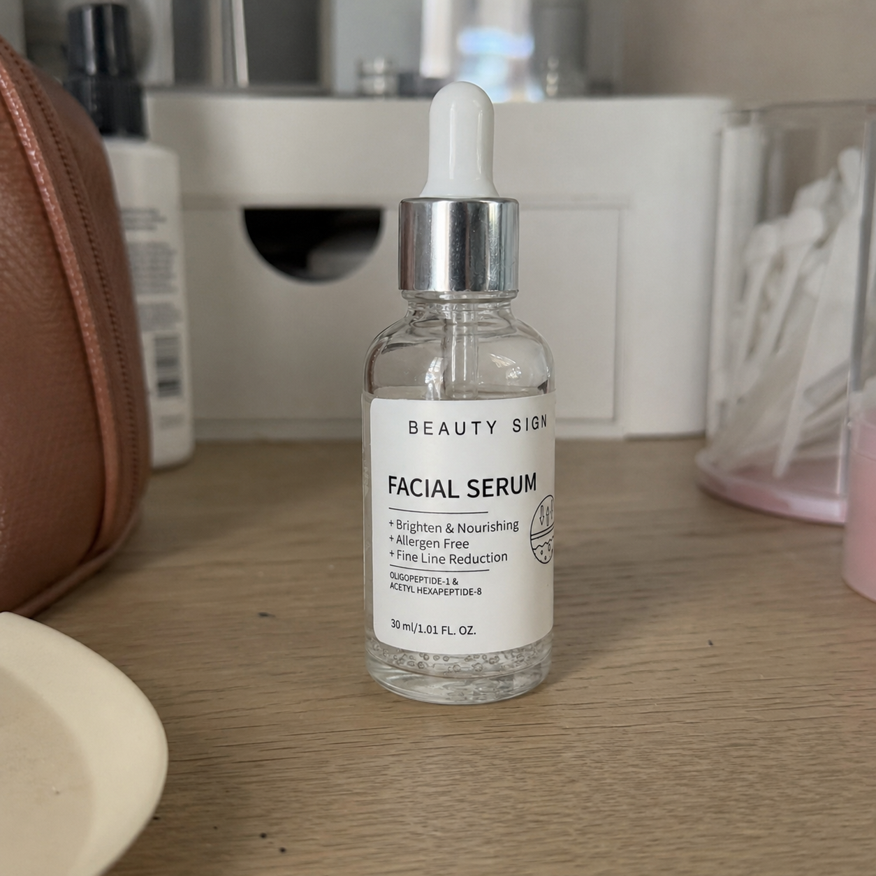 Easy to use makes my skin look radiant. And helps with fine lines